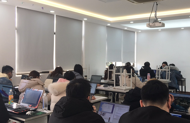 南京中博教育學(xué)校是什么學(xué)校？